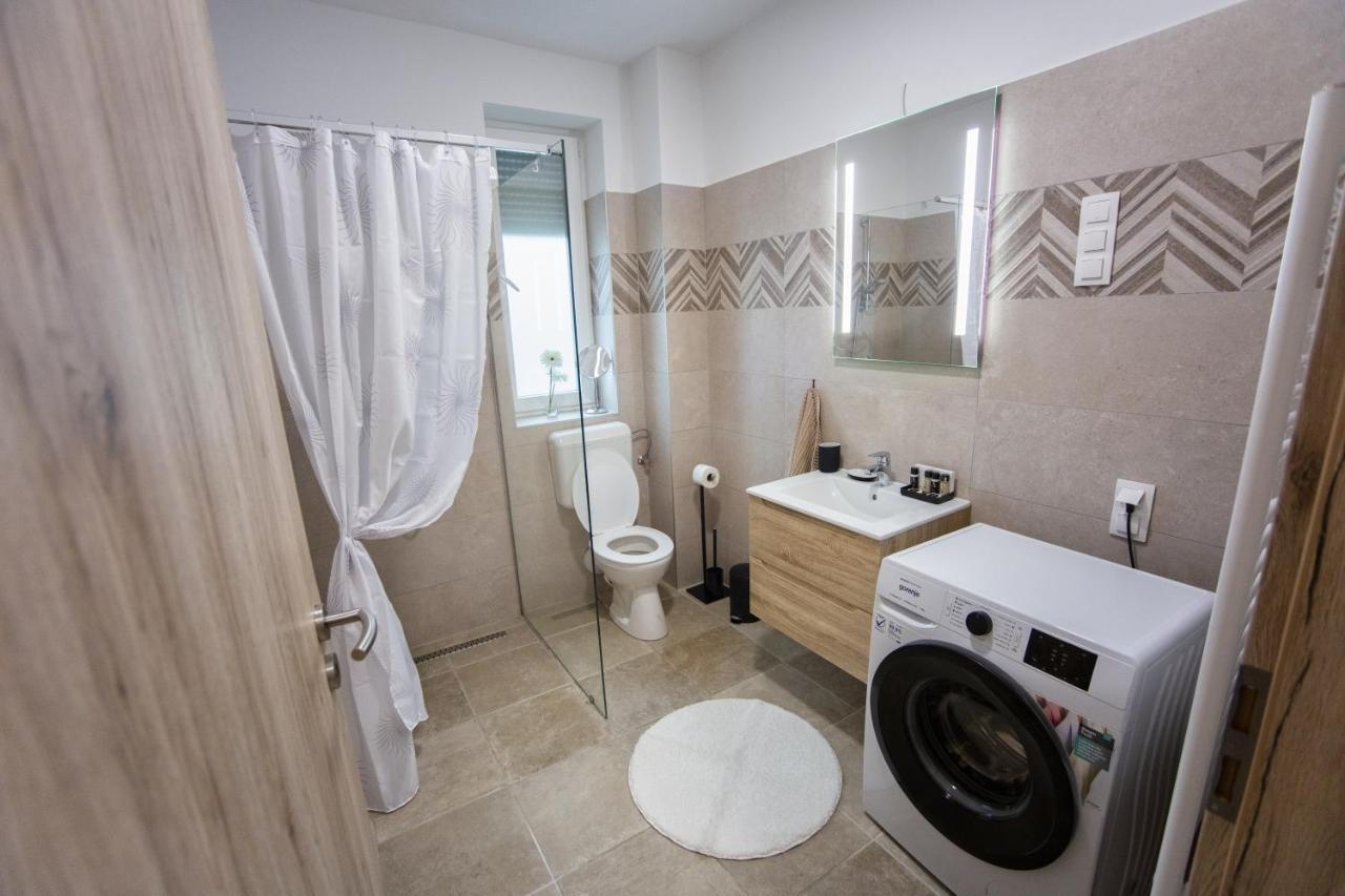 Forest Luxory Ii. Apartman Sárvár 外观 照片